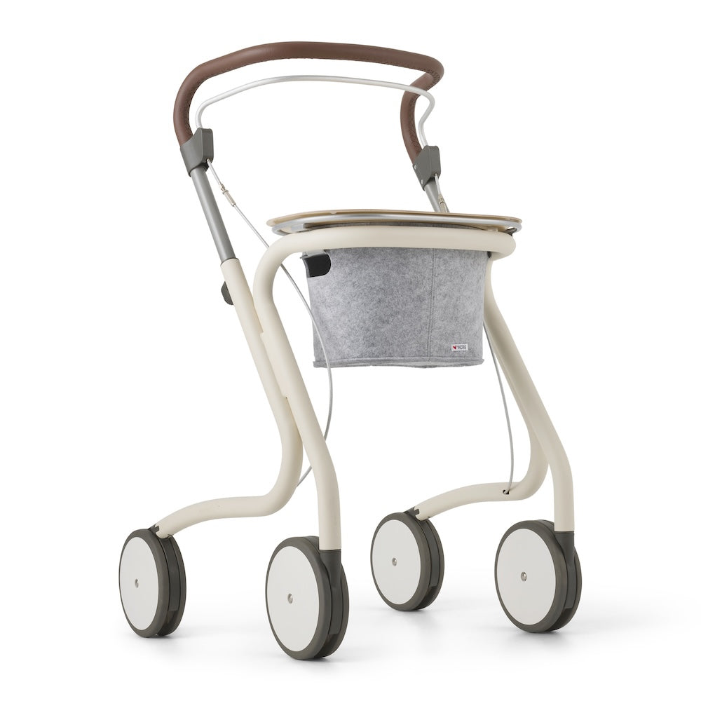 byAcre Le Scandinavian Butler avec plateau et panier blanc